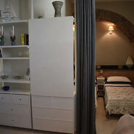 Sea View Cornelia Apartament *